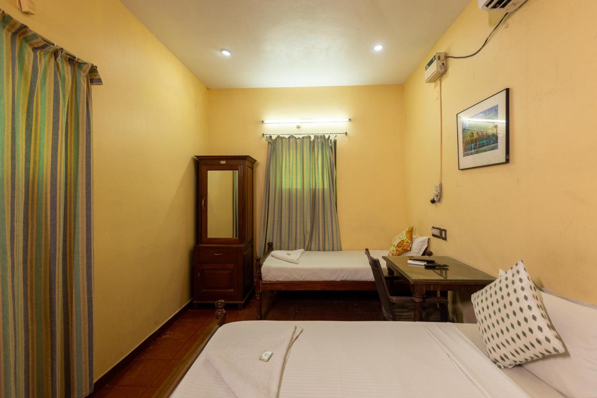 Coramandal Heritage Puducherry Buitenkant foto